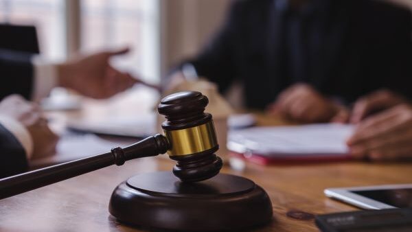 Hutchinson Bill to Streamline State Government, Reduce Bureaucratic Inefficiency Approved by Senate